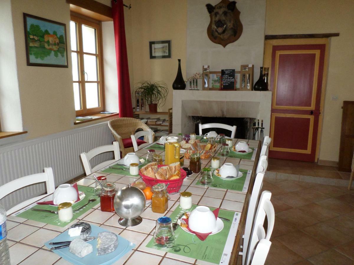 La Haute Traversiere Francueil Exteriér fotografie
